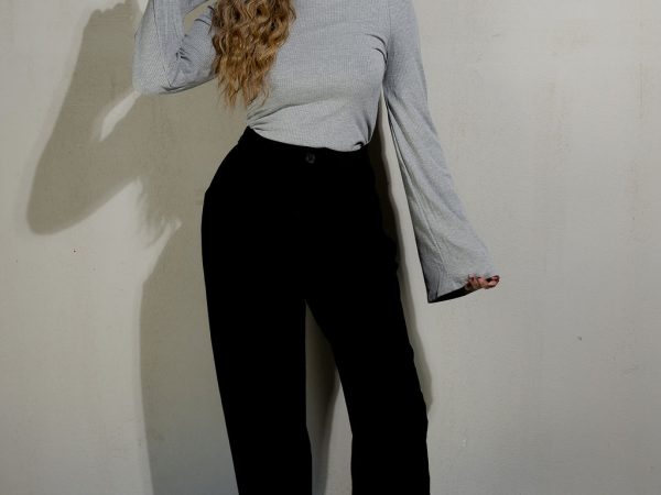 Blusa manga campana negro, gris by 22